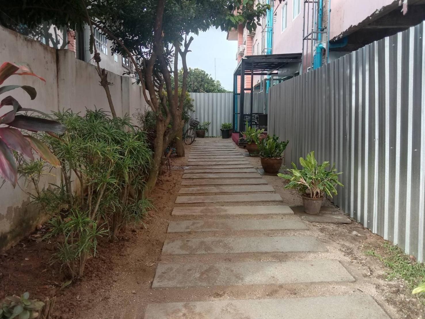 Fang Khunyuw Hotel מראה חיצוני תמונה
