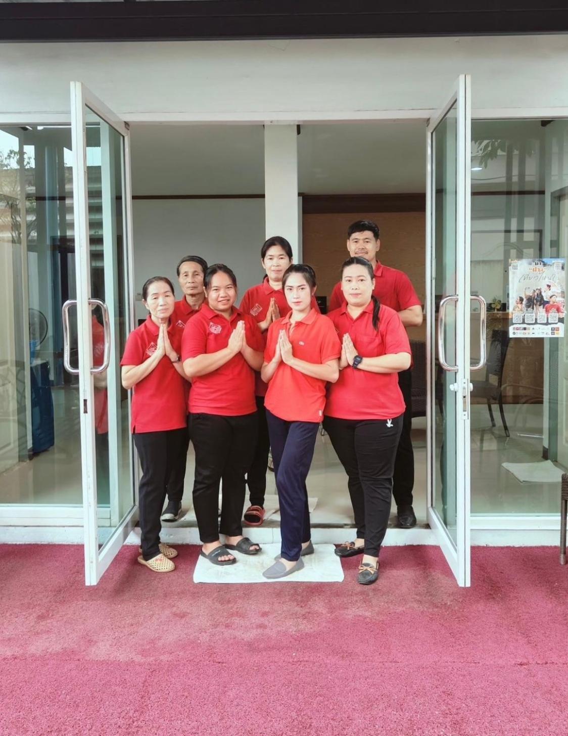 Fang Khunyuw Hotel מראה חיצוני תמונה